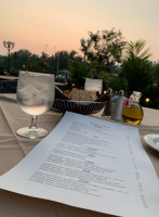 Dominic's Trattoria food