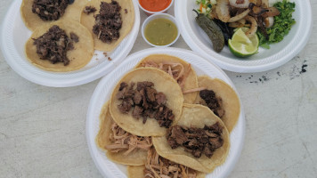 Alley Taco Stand food