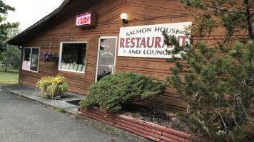 The Salmon House food