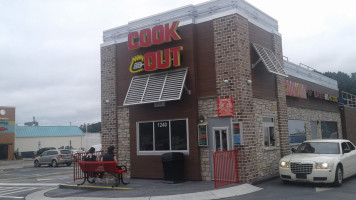 Cook Out outside