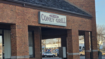 T D Coney Grill outside