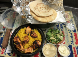 Taza Grille Middle Eastern food