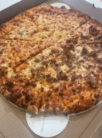 Pleasant Lake Pizza Shark food