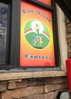 Los Arcos Express inside