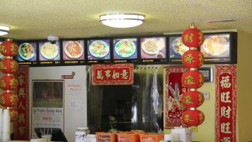 Lins China King food