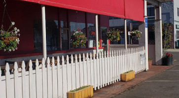 Gramma's Corner Kitchen outside