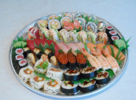 Sushi Luck Japanese Cuisine food