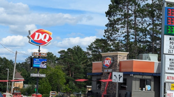 Dairy Queen Grill Chill outside