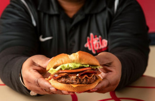 Halo Burger (belsay Road) food