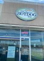 The Hotdog Co. outside