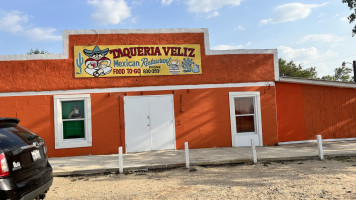 Taqueria Veliz food