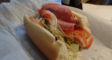 Berlews Hoagies food