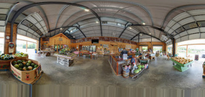 Reeves Peach Farm food