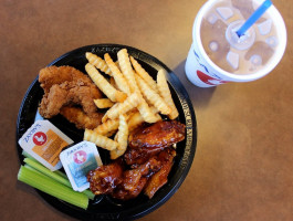 Zaxby's Chicken Fingers Buffalo Wings food