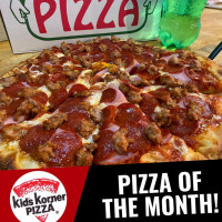 Kid's Korner Pizza food