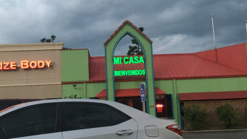 Mi Casa Mexican Grill outside