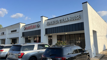 Banzai Japanese Steak House outside