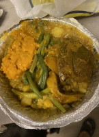 Tassa's Roti Shop food