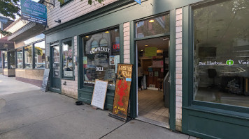 Downeast Deli And Boxed Lunch Co. inside