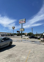 Cooper's -b-q Grill outside