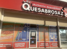 Las Quesabrosaz 2 food