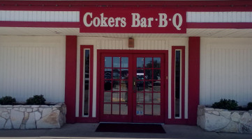 Cokers Bbq outside