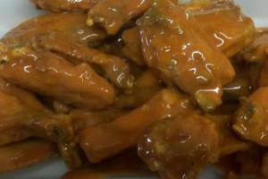 Just Wings Cafe Llc food