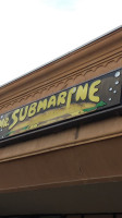 Mr Submarine food