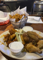 Wild Wing Cafe food