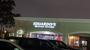 Eduardo's Mexican Kitchen outside