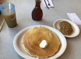 Susie's Skyway food