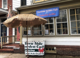 Townside Garden Cafe outside