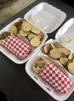 Gyros To Go food