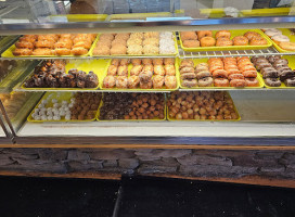 Mama C's Donuts & Fine food