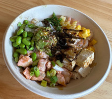 Poké Oli food