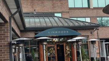 Linwoods outside