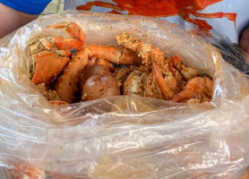 Wild Crab Boil food