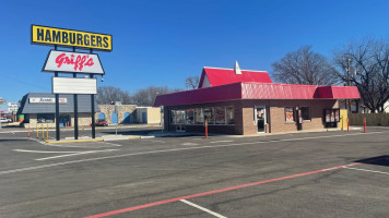 Griff's Hamburgers outside