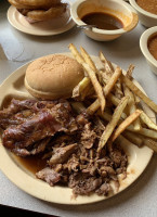 Wallace Barbecue Restaurant food