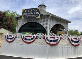 Gazebo Creekside Cafe outside