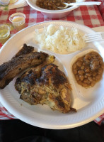 Smokemasters Ribs'n Pollo food