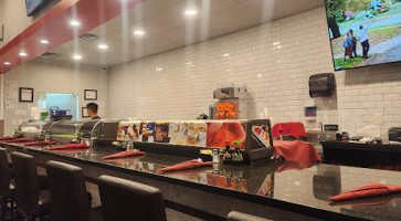 Zato Thai Cuisine And Sushi inside