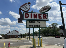 Four Seasons Diner food