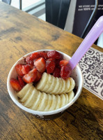 Acai Republic food