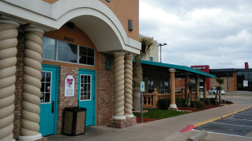 Rosa's Café Tortilla Factory outside