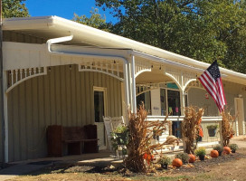 The Cove At Riverside Campground Extended Stay Rooms Smorgasbord outside