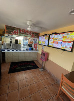 Las Gemelas Mexican Food food