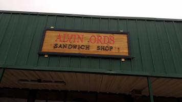 Alvin Ord's Sandwich Shop Springtown Texas food