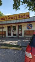 Annie's Country Kitchen outside