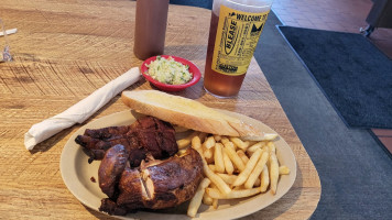 The Barbecue Pit food